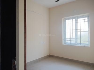 Bedroom Image of 1100 Sq.ft 2 BHK Builder Floor for rent in Kodambakkam Chennai for Rs. 40000