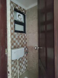 Common Bathroom Image of 674 Sq.ft 1 BHK Apartment / Flat for rent in CGEWHO Kendriya Vihar, Phi II Greater Noida for Rs. 18000