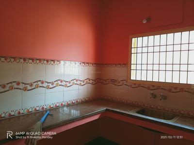Kitchen Image of 600 Sq.ft 1 BHK Apartment / Flat for sale in Ganesh Flats, Madhanandapuram Chennai for Rs. 3000000