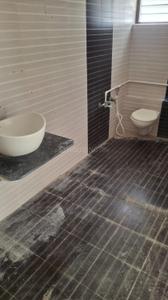 Bathroom Image of 2160 Sq.ft 4 BHK Independent House for rent in PDPU Road Gandhinagar for Rs. 32000