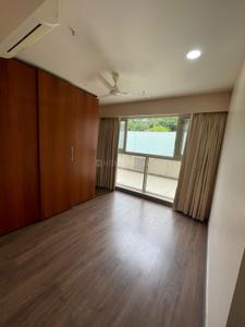 Bedroom Image of 1900 Sq.ft 4 BHK Apartment / Flat for rent in Bandra West Mumbai for Rs. 550000