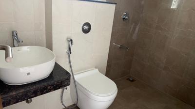 Image of 1250 Sq.ft 3 BHK Apartment / Flat for sale in K Raheja Sterling Tower 5, Mohammed Wadi, Pune for Rs. 14000000