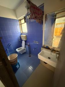 Bathroom Image of 1035 Sq.ft 2 BHK Apartment / Flat for rent in Kanakia Niharika, Thane West Thane for Rs. 46500