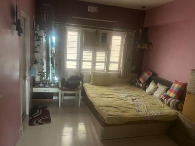 Bedroom Image of 2300 Sq.ft 3.5 BHK Apartment / Flat for sale in Satellite Ahmedabad for Rs. 14500000