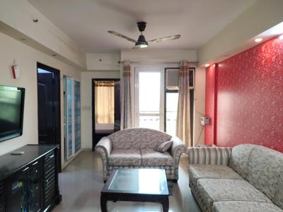 Living Room Image of 900 Sq.ft 2 BHK Apartment / Flat for sale in Logix Blossom County, Sector 137 Noida for Rs. 9800000