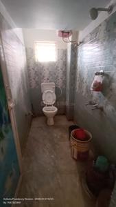 Bathroom Image of 1000 Sq.ft 2 BHK Apartment / Flat for sale in Paschim Putiary Kolkata for Rs. 3600000