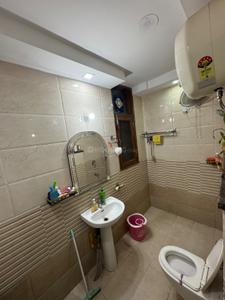 Image of 2367 Sq.ft 3 BHK Builder Floor for rent in Sector 40, Gurgaon for Rs. 50000