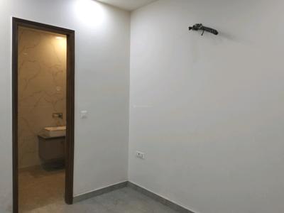 Bedroom Image of 750 Sq.ft 2 BHK Builder Floor for sale in Mukherjee Nagar New Delhi for Rs. 11800000