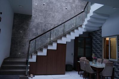 Image of 7000 Sq.ft 8 BHK Villa for sale in Gomti Nagar, Lucknow for Rs. 80000000