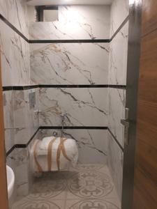 Common Bathroom Image of 540 Sq.ft 2 BHK Builder Floor for sale in Mahavir Enclave New Delhi for Rs. 5500000