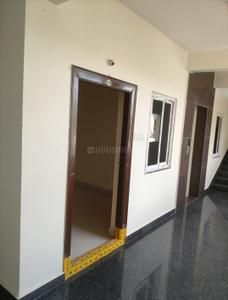 Image of 900 Sq.ft 2 BHK Apartment / Flat for rent in Narsingi, Hyderabad for Rs. 25000