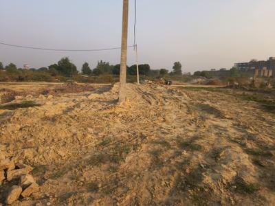 Image of 900 Sq.ft Residential Plot / Land for sale in Bamheta Village, Ghaziabad for Rs. 5000000