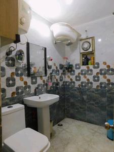 Bathroom Image of 1485 Sq.ft 3 BHK Apartment / Flat for sale in Niho Saffron Scottish Garden, Indirapuram Ghaziabad for Rs. 13900000