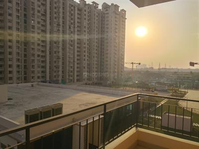 Balcony Image of 2170 Sq.ft 3 BHK Apartment / Flat for sale in Amrapali Crystal Homes Phase 1, Sector 76 Noida for Rs. 29036250