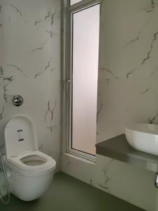 Common Bathroom Image of 1388 Sq.ft 3 BHK Apartment / Flat for sale in Lodha Stella by Lodha Group, Thane West Thane for Rs. 21500000