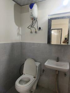 Bedroom Two Image of 1135 Sq.ft 2 BHK Apartment / Flat for rent in Suncity Avenue 76, Sector 76 Gurgaon for Rs. 26000