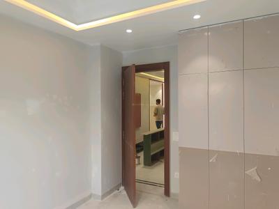 Bedroom Image of 1000 Sq.ft 3 BHK Builder Floor for sale in Mahavir Enclave New Delhi for Rs. 10500000