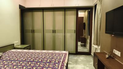 Bedroom Image of 950 Sq.ft 2 BHK Apartment / Flat for sale in Apeksha CHS, Andheri West Mumbai for Rs. 35000000