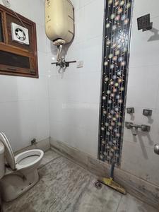 Bathroom Image of 1500 Sq.ft 1 BHK Builder Floor for rent in Sector 16 Faridabad for Rs. 20000