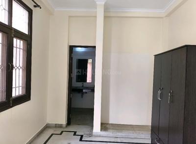 Bedroom Image of 1500 Sq.ft 2 BHK Builder Floor for rent in SDR SDR Floors - 21, DLF Phase 1 Gurgaon for Rs. 43000
