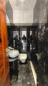 Bathroom Image of 2100 Sq.ft 3 BHK Independent House for rent in Gulmohar Park New Delhi for Rs. 170000