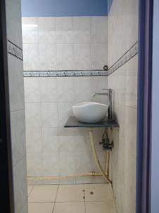 Bedroom Three Image of 1200 Sq.ft 3 BHK Apartment / Flat for rent in Masoodpur New Delhi for Rs. 44000