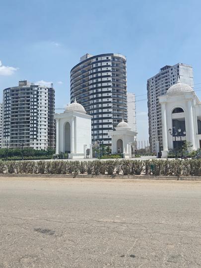 Omaxe The Lake Main Image 1