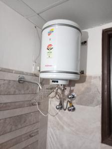 Bathroom Image of 2365 Sq.ft 4 BHK Apartment / Flat for sale in Fortune Victoria Heights, Dhakoli Zirakpur for Rs. 18000000