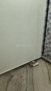 Bedroom Image of 990 Sq.ft 2 BHK Builder Floor for rent in Preet Vihar New Delhi for Rs. 25000