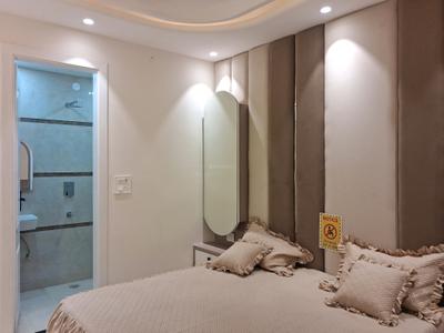 Bedroom Image of 1000 Sq.ft 3 BHK Builder Floor for rent in Dwarka Mor New Delhi for Rs. 33000