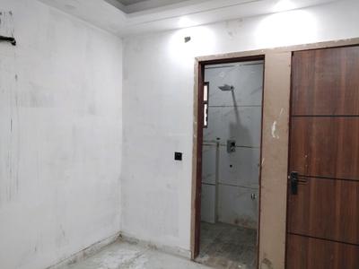 Bedroom Image of 600 Sq.ft 2 BHK Builder Floor for sale in Deenpur New Delhi for Rs. 3600000