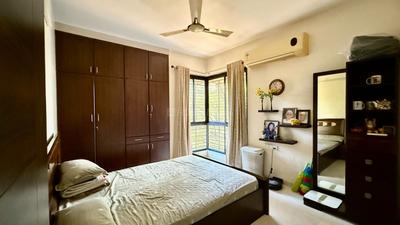 Bedroom Image of 2000 Sq.ft 3 BHK Apartment / Flat for sale in Satellite Ahmedabad for Rs. 18000000