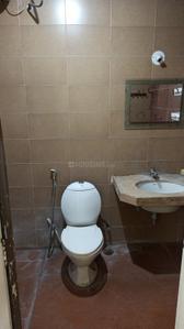 Image of 1300 Sq.ft 2 BHK Apartment / Flat for rent in Kumar Picasso Tower A B1 B2 E O1 O2, Hadapsar, Pune for Rs. 37000