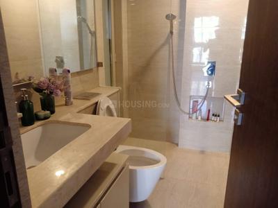 Bathroom Image of 930 Sq.ft 2 BHK Apartment / Flat for sale in Hiranandani Castle Rock, Powai Mumbai for Rs. 41000000