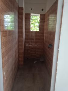 Bathroom Image of 916 Sq.ft 2 BHK Apartment / Flat for sale in Dum Dum Park Kolkata for Rs. 4150000