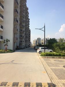 Image of 1340 Sq.ft 3 BHK Apartment / Flat for sale in Mapsko Paradise, Sector 83, Gurgaon for Rs. 13500000
