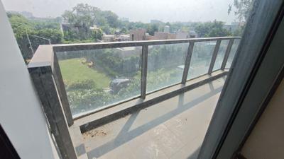 Balcony Image of 1900 Sq.ft 3 BHK Apartment / Flat for sale in Paras Dews, Sector 106 Gurgaon for Rs. 19000000