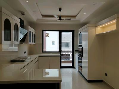Kitchen Image of 2430 Sq.ft 4 BHK Builder Floor for sale in Ansal Esencia Sector 67, Sector 67 Gurgaon for Rs. 31500000