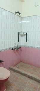Bathroom Image of 5400 Sq.ft 5 BHK Independent House for sale in Sector 41 Noida for Rs. 52600000