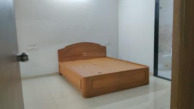 Bedroom Image of 950 Sq.ft 2 BHK Apartment / Flat for rent in Manjalpur Vadodara for Rs. 15500