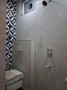 Common Bathroom Image of 1050 Sq.ft 2 BHK Apartment / Flat for sale in Sector 73 Noida for Rs. 4200000