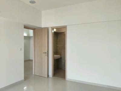 Bedroom Image of 650 Sq.ft 2 BHK Apartment / Flat for sale in Siddhi Highland Springs B4 D Wing, Thane West Thane for Rs. 11900000