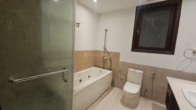 Image of 2800 Sq.ft 4 BHK Builder Floor for sale in Safdarjung Enclave, New Delhi for Rs. 67500000