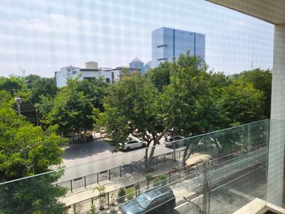 Living Room Image of 2500 Sq.ft 3 BHK Builder Floor for rent in Sector 43 Gurgaon for Rs. 100000