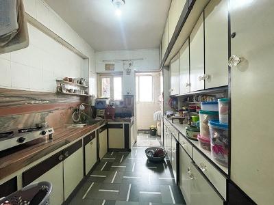 Kitchen Image of 1125 Sq.ft 2 BHK Apartment / Flat for sale in Ambawadi Ahmedabad for Rs. 6000000