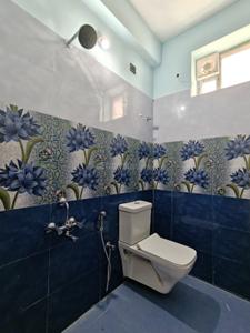 Bathroom Image of 1160 Sq.ft 2.5 BHK Apartment / Flat for sale in Ambattur Chennai for Rs. 7500000