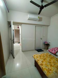 Bedroom Image of 780 Sq.ft 2 BHK Apartment / Flat for rent in Rustomjee Azziano, Thane West Thane for Rs. 55000