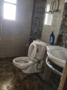 Image of 1700 Sq.ft 3 BHK Apartment / Flat for rent in Purvanchal Royal City Phase 2, Chi V, Greater Noida for Rs. 35000