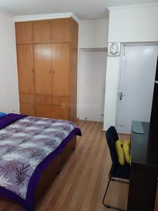 Bedroom Image of 600 Sq.ft 1 RK Independent House for rent in Chittaranjan Park New Delhi for Rs. 25000