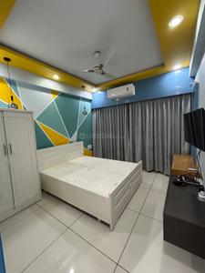 Bedroom Image of 2130 Sq.ft 3 BHK Apartment / Flat for rent in New Alkapuri Vadodara for Rs. 50000